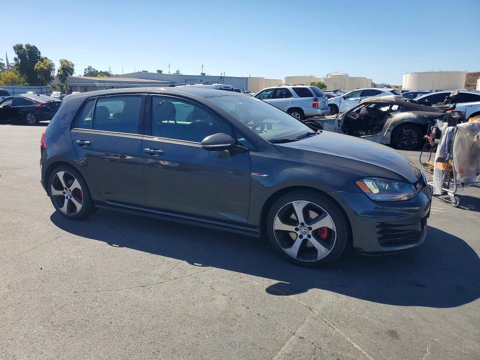 2016 VOLKSWAGEN GTI S/SE, фото 4, лот 11176010