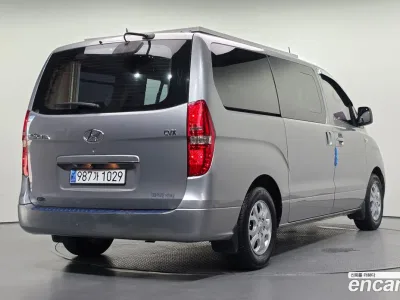 2011 Hyundai Starex Camping Car, фото 1, лот 10191671