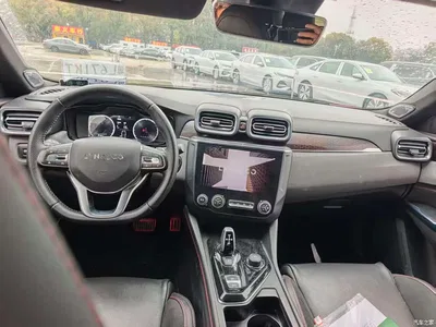 2018 Lynk & Co 03 1.5TD DCT Power Pro Version China V, фото 3, лот 10315656