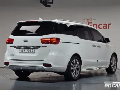 2019 Kia Canival 9-Seater Prstige, фото 2, лот 10515794