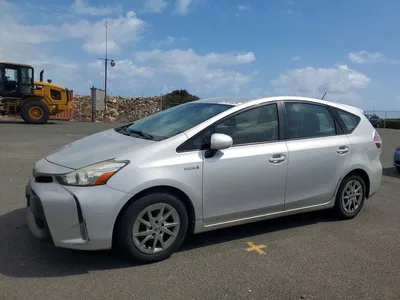 2015 TOYOTA PRIUS V, фото 1, лот 10891876