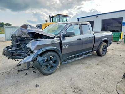 2014 RAM 1500 SLT, фото 1, лот 10859393
