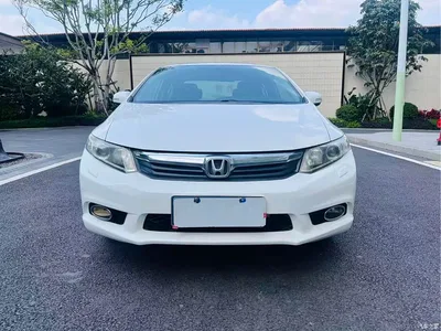 2013 Honda Civic 10th Anniversary 1.8L Automatic Luxury, фото 2, лот 10392937