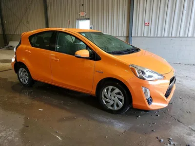 2015 TOYOTA PRIUS C TWO, фото 4, лот 10504258