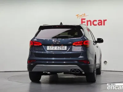 2016 Hyundai Santafe Diesel 2.0 2WD, фото 4, лот 10168524