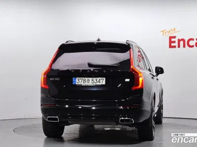 2021 Volvo XC90 T8 R-Design Hybrid, фото 4, лот 10124972