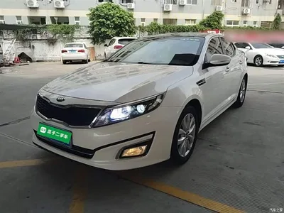 2015 Kia K5 2.0L Automatic GLS, фото 1, лот 10338458