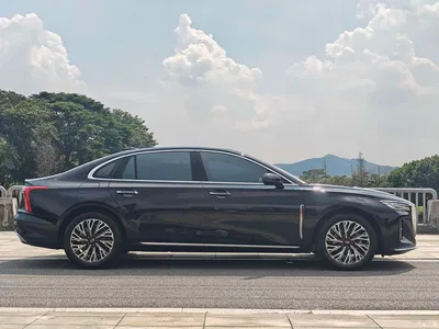 2025 Hongqi H5 2.0T Automatic Flag Celebration 500,000 Units Anniversary Edition, фото 4, лот 10286409