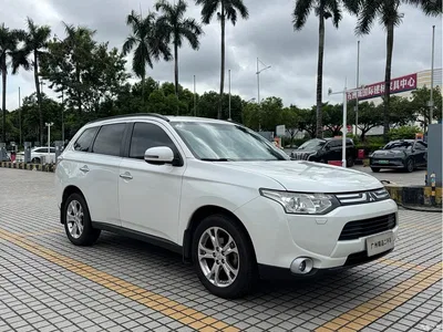 2013 Mitsubishi Outlander (Import) 2.4L 4WD Luxury Navigation 5-seater, фото 3, лот 11459986