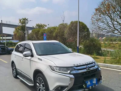 2017 Mitsubishi Outlander 2.0L 2WD Glory 5-seater, фото 2, лот 11181740