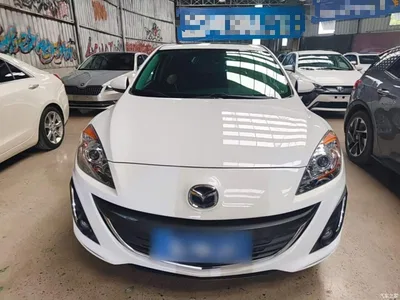 2015 Mazda Mazda3 Axela Hatchback 2.0L Automatic Sport, фото 3, лот 10327571