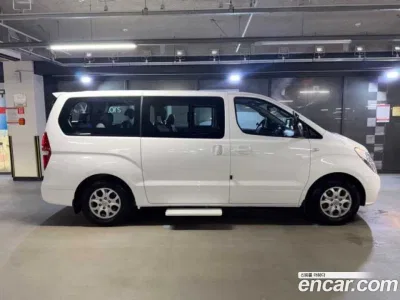 2016 Hyundai Starex 12-Seater Wagon, фото 3, лот 10191232