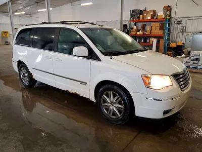 2010 CHRYSLER TOWN & COUNTRY TOURING, фото 4, лот 10865896