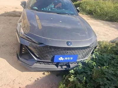 2022 Changan UNI-V 1.5T Premium Model, фото 2, лот 10399682
