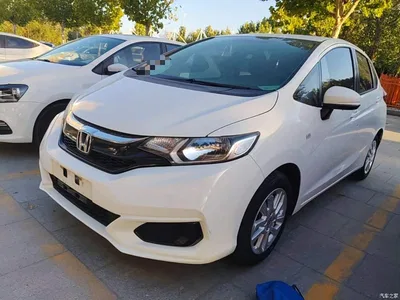 2018 Honda Fit 1.5L CVT Comfort Sunroof Edition, фото 1, лот 11518196
