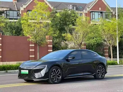 2025 Avatr 06 Model Pro Extended Range Edition, фото 1, лот 10434662