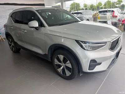 2024 Volvo XC40 B3 Smart Elite Luxury Edition, фото 3, лот 10351955