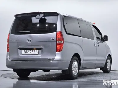 2012 Hyundai Starex 12-Seater Wagon, фото 2, лот 10217738