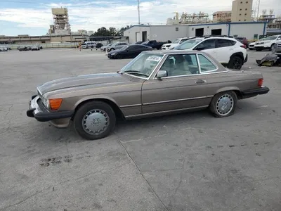 1987 MERCEDES-BENZ 560, фото 1, лот 10972116