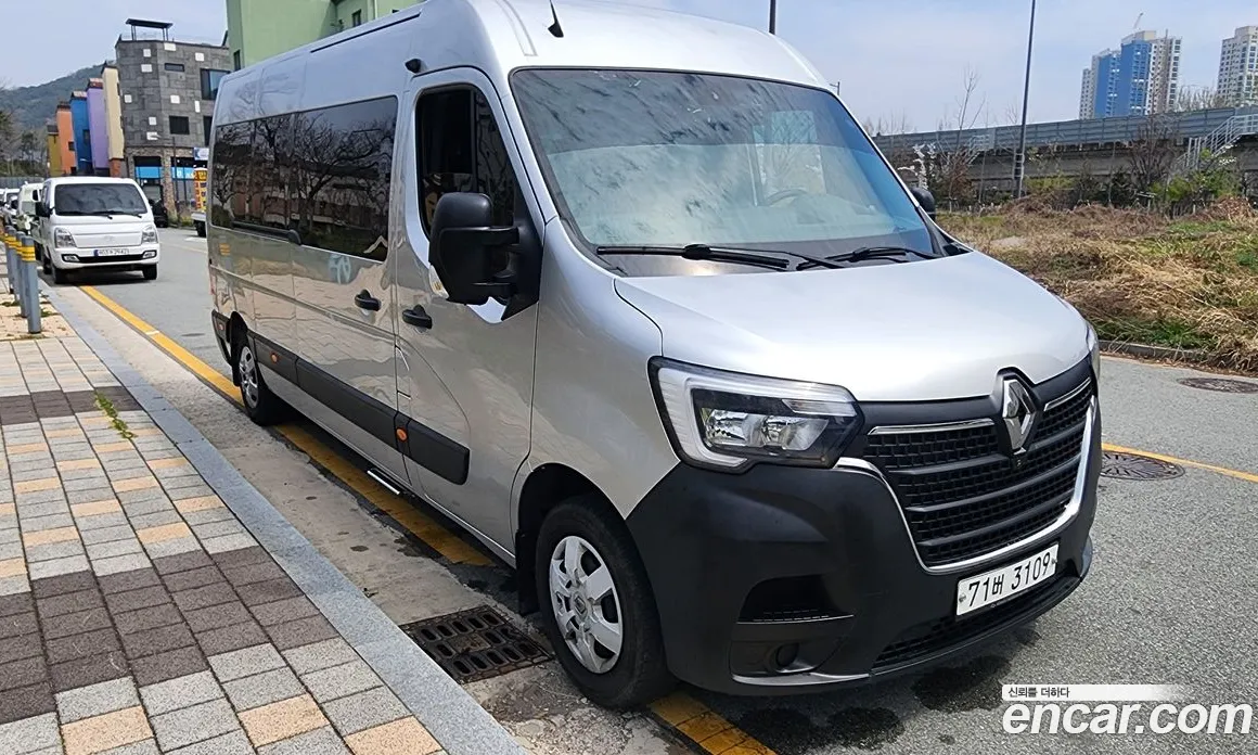 2020 Renault Master 2.3 15-Seater, фото 3, лот 10191001