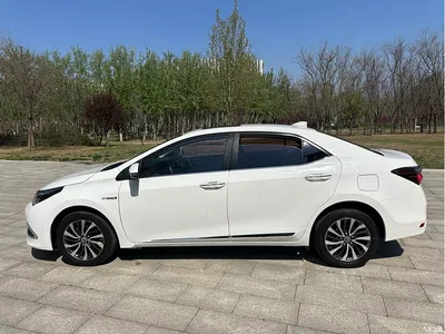 2016 Toyota Corolla Hybrid 1.8L E-CVT Luxury Edition, фото 4, лот 10320209