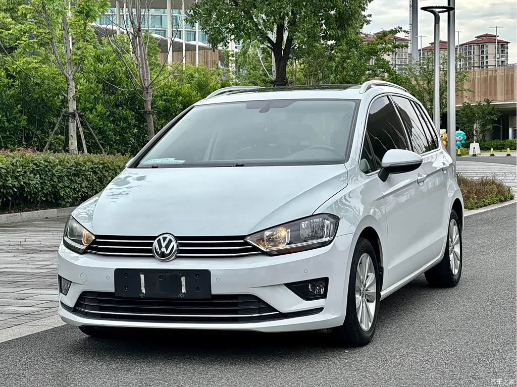 2016 Volkswagen Golf Sportsvan 230TSI Automatic Progressive, фото 1, лот 11189583