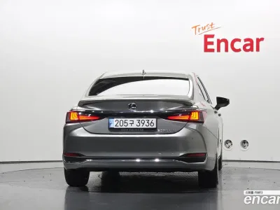 2023 Lexus ES 300h Luxury Plus, фото 4, лот 10120603