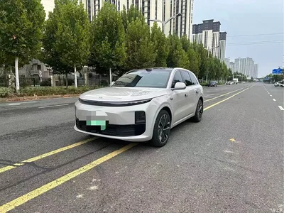 2025 Li Auto L6 Max Smart Renewal Edition, фото 1, лот 11182711