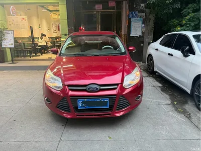 2012 Ford Focus Sedan 1.6L Automatic Comfort, фото 2, лот 10693987