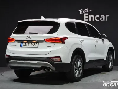 2019 Hyundai Santafe Diesel 2.0 2WD, фото 1, лот 10097144
