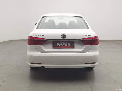 2013 Volkswagen Lavida Facelift Classic 1.6L Automatic Comfort, фото 4, лот 10391535