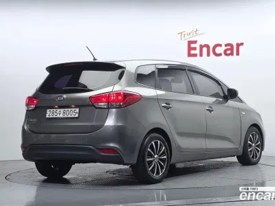 2014 Kia Carens 1.7 VGT Deluxe, фото 2, лот 11506632