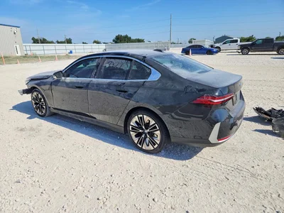 2025 BMW 530 I, фото 2, лот 10815251