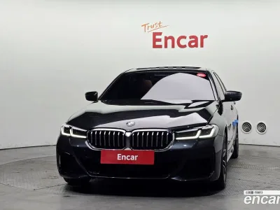 2022 BMW 5-Series 520i M Sport, фото 3, лот 10111167