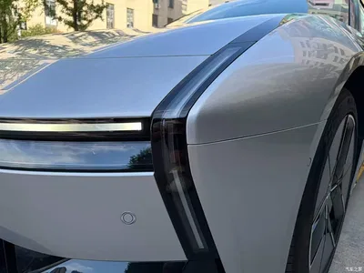 2025 XPeng P7, фото 4, лот 10376892
