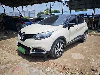 2015 Renault Captur 1.2T Automatic Comfort Limited Edition, фото 1, лот 10312229