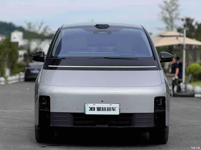 2025 Li Auto MEGA Model Home Family Special Edition, фото 2, лот 10444135