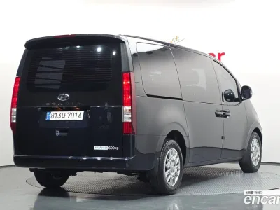 2023 Hyundai Staria Cargo 5-Seater, фото 2, лот 10109631