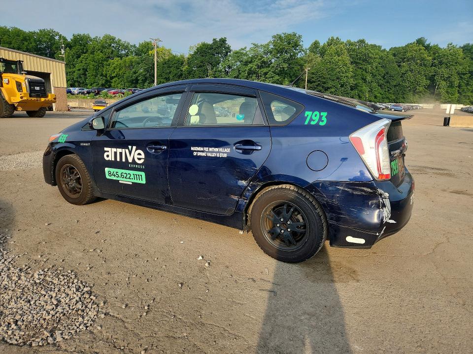 2013 TOYOTA PRIUS C FOUR, фото 2, лот 10891222