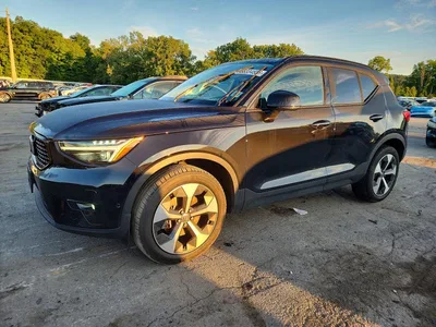 2025 VOLVO XC40 PLUS, фото 1, лот 10876161