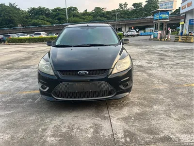 2013 Ford Focus Hatchback Classic 1.8L Manual Base, фото 2, лот 11141019