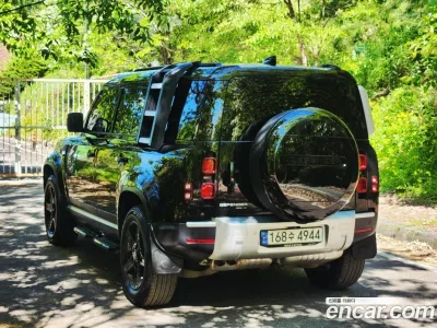 2020 Land Rover Defender 110 D240 SE, фото 3, лот 10112165
