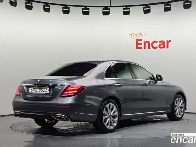 2019 Mercedes-Benz E-Class E300 Exclusive, фото 1, лот 10051952
