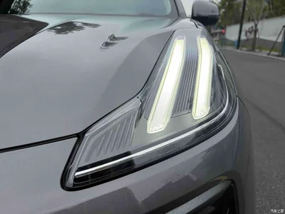 2020 Lynk & Co 06 EM-P PHEV Plus, фото 4, лот 10392726