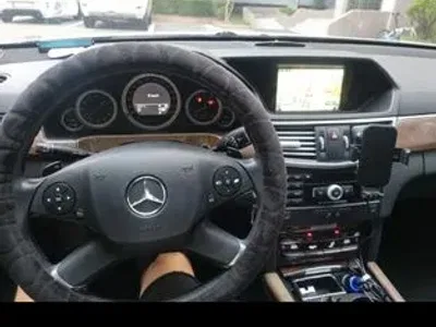 2011 Mercedes-Benz E-Class E300 Elegance, фото 2, лот 10179545