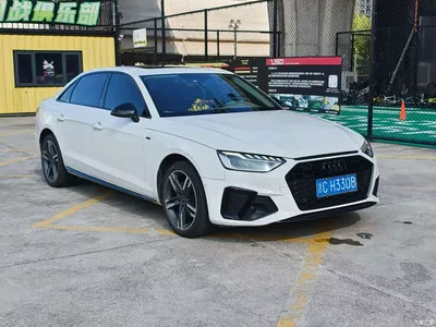 2022 Audi A4L 40 TFSI Luxury Dynamic, фото 2, лот 10436993