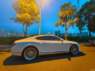 2012 Bentley Continental 4.0T GT V8, фото 3, лот 10480926