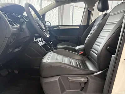 2016 Volkswagen Touran L 280TSI DSG Elegance, фото 4, лот 11188287