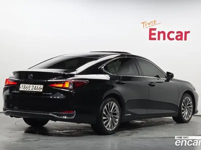 2021 Lexus ES 300h Luxury Plus, фото 1, лот 10224889