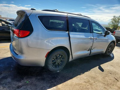 2021 CHRYSLER VOYAGER LXI, фото 3, лот 10866986